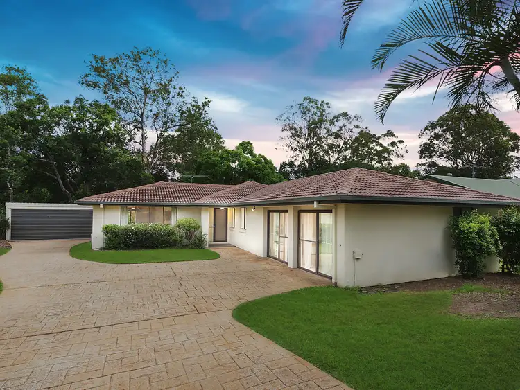 96 View Crescent, Arana Hills QLD 4054