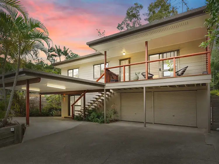 31 Yeerinbool Court, Arana Hills QLD 4054