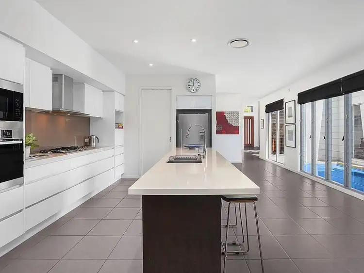 Fifth view of Homely house listing, 4 Sonanne Place, Fig Tree Pocket QLD 4069