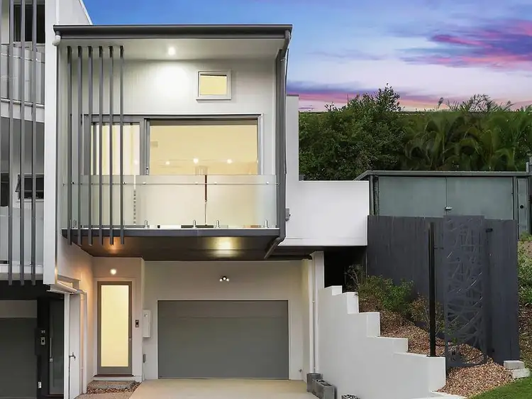 21 Bellevue Parade, Taringa QLD 4068