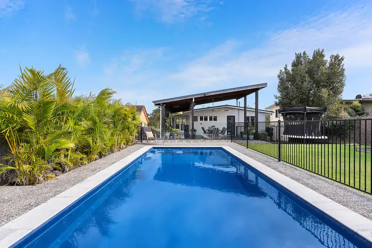 46 Yanderra Avenue, Arana Hills QLD 4054