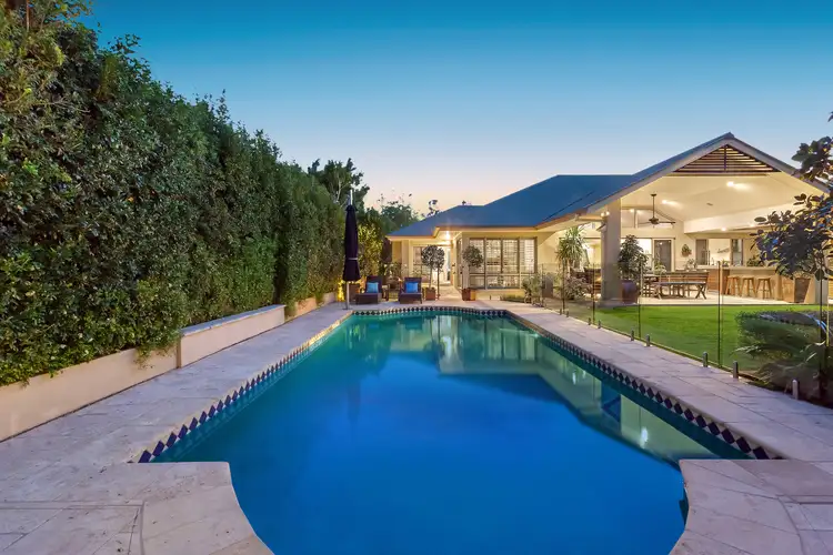 11 Rivergum Place, Fig Tree Pocket QLD 4069