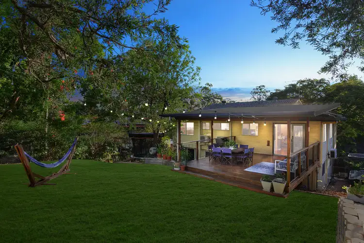 4 Dryandra Court, Everton Hills QLD 4053
