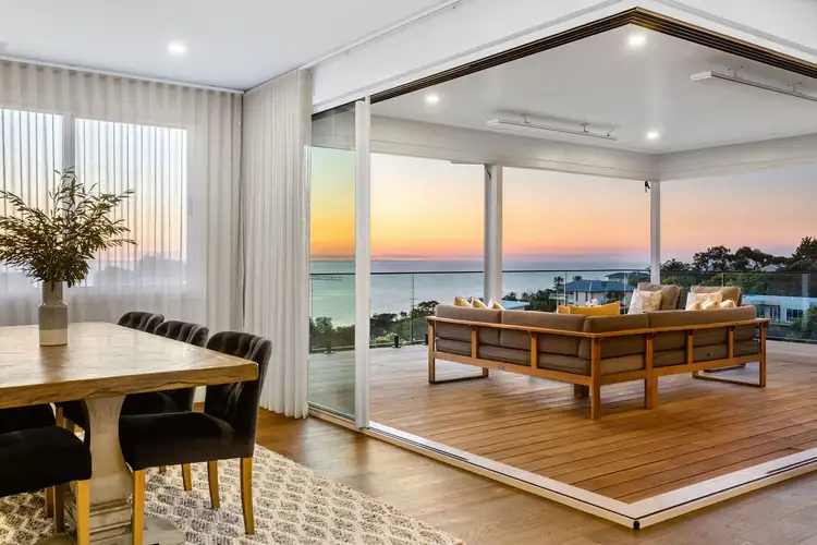 17 Ian Road, Mount Martha VIC 3934