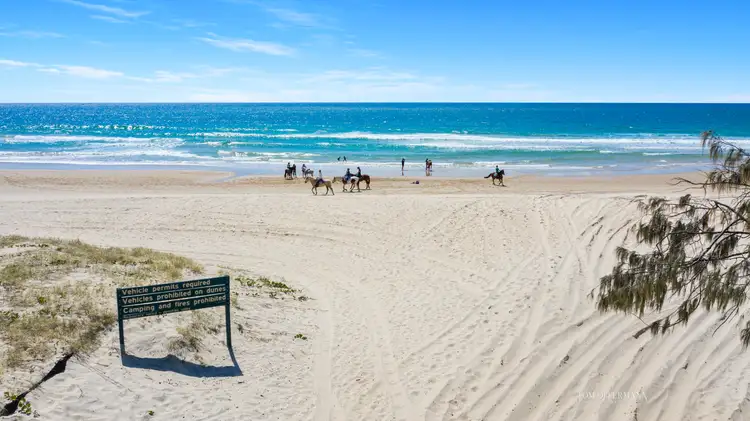 27/90 Beach Road