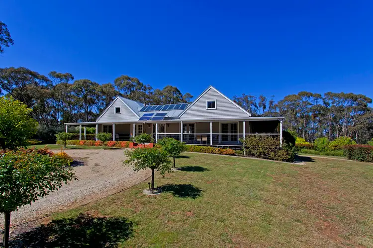 53 Mcananly Road, Beechworth VIC 3747