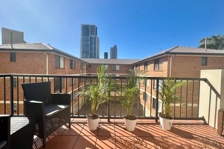 Third view of Homely unit listing, 7/35 Britannia Avenue, Broadbeach QLD 4218