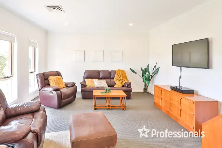 Third view of Homely house listing, 2 Springfield Drive, Mildura VIC 3500