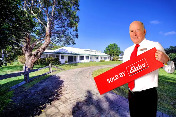 9 Fleeting Place, Tuncurry NSW 2428