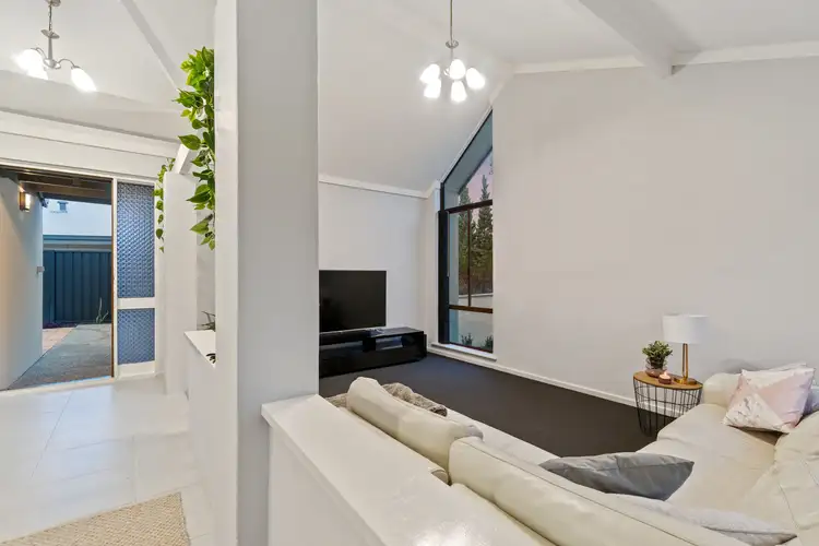 Second view of Homely house listing, 8a Richmond Place, Kingsley WA 6026