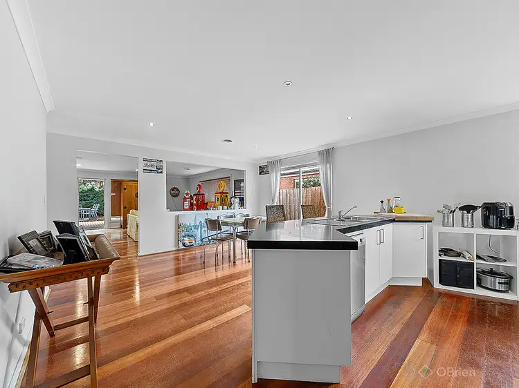 Fifth view of Homely house listing, 10 Fernhill Avenue, Cranbourne VIC 3977