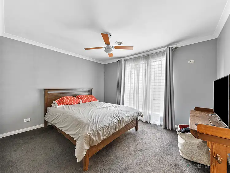 Sixth view of Homely house listing, 10 Fernhill Avenue, Cranbourne VIC 3977