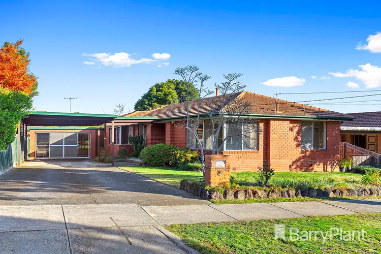 8 Winmalee Drive, Glen Waverley VIC 3150