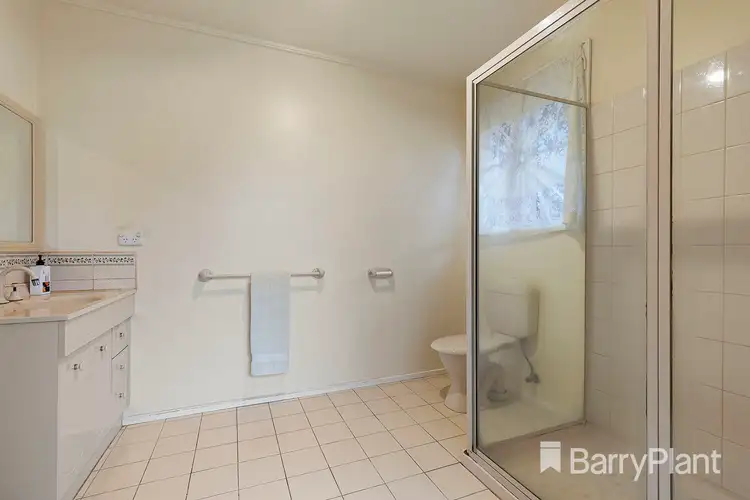 Fifth view of Homely house listing, 8 Winmalee Drive, Glen Waverley VIC 3150