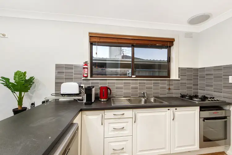 Fourth view of Homely unit listing, 1/8 McRae Avenue, St Albans VIC 3021