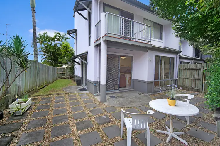 5/4 Wales Court, Mount Coolum QLD 4573