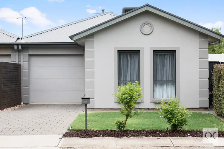 8a Duncan Avenue, Park Holme SA 5043