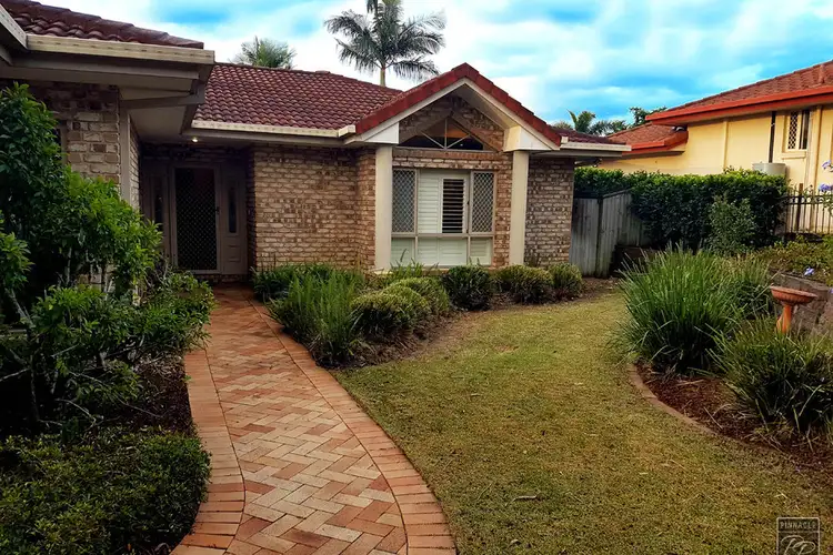 17 Tangy Street, Brookfield QLD 4069