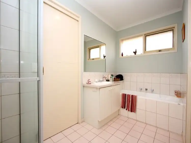 Fifth view of Homely house listing, 11 Clairmont Close, Somerville VIC 3912