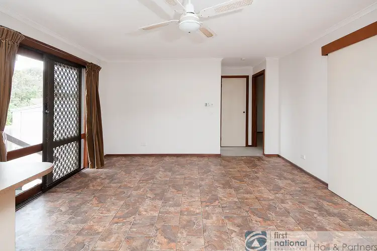 Seventh view of Homely house listing, 10 Shafer Court, Endeavour Hills VIC 3802