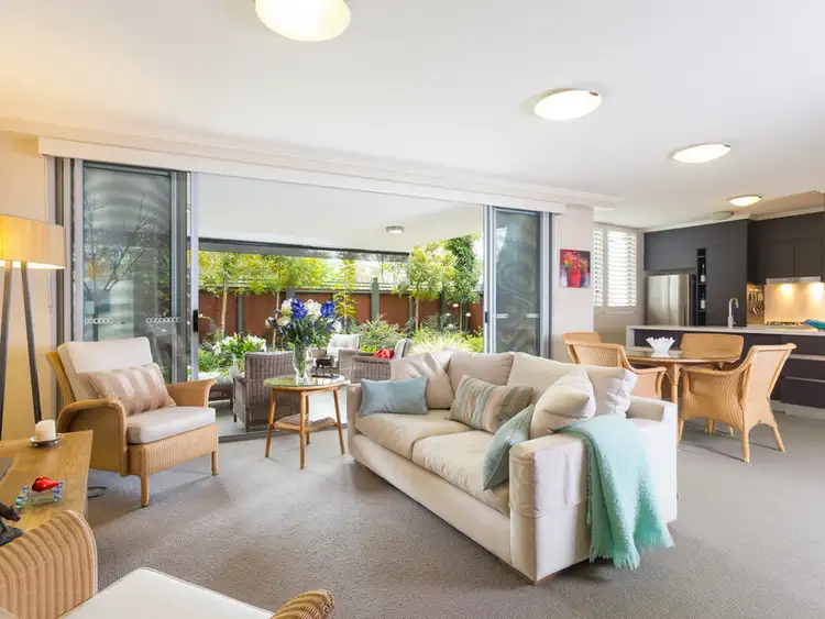 Fourth view of Homely unit listing, 1/74 Dengate Lane, St Lucia QLD 4067