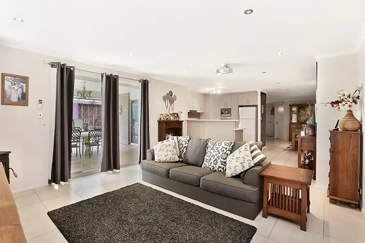 13 Jasmin Drive, Victor Harbor SA 5211