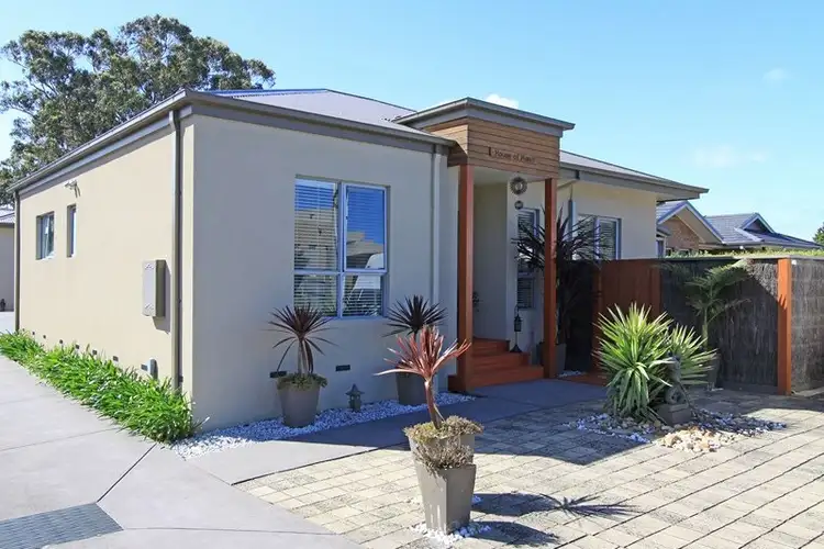 1/32 Kingfisher Avenue, Rosebud West VIC 3940