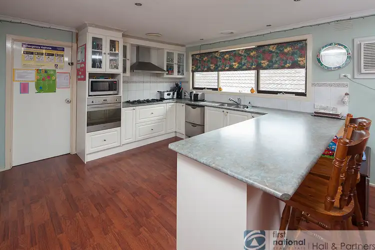 Fifth view of Homely house listing, 4 Clifton Way, Endeavour Hills VIC 3802