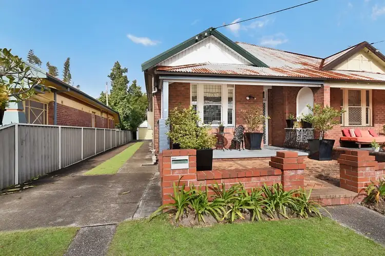 Main view of Homely house listing, 31 Veda Street, Hamilton NSW 2303