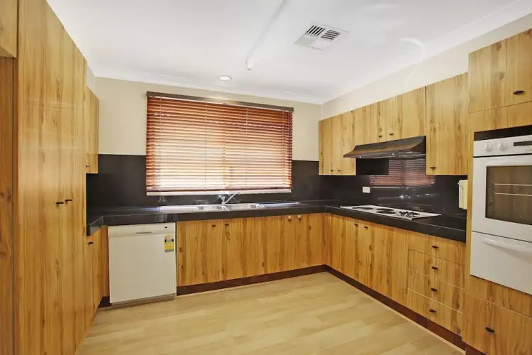 Fifth view of Homely house listing, 6 West Place, Camden South NSW 2570