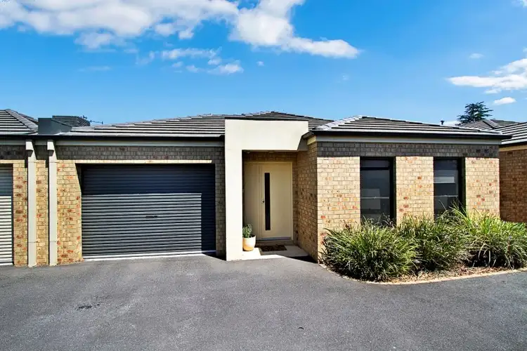 2/16 Keck Street, Flora Hill VIC 3550