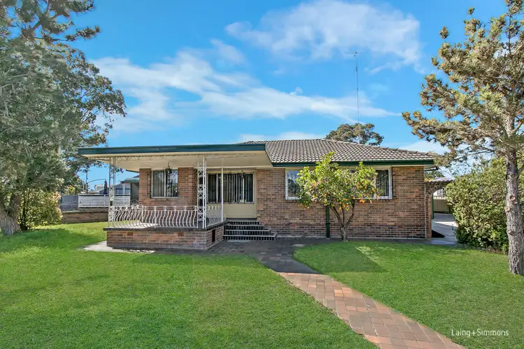 1 Niland Crescent, Blackett NSW 2770