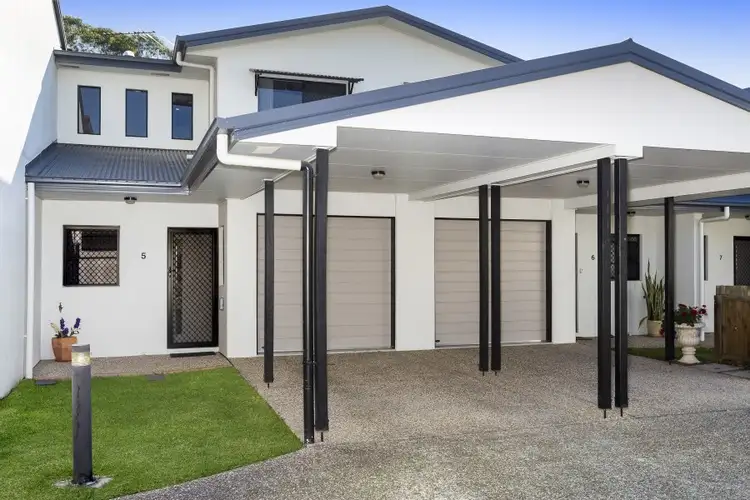 5/8 James Cash Court, Albany Creek QLD 4035