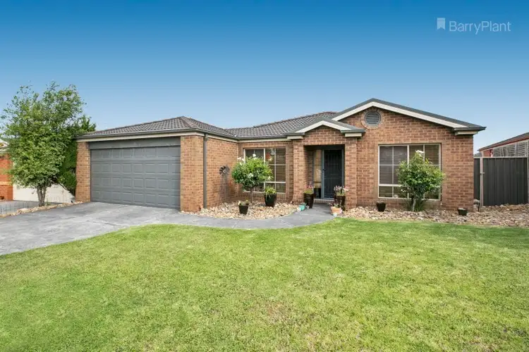 46 Pevensey Drive, Narre Warren South VIC 3805