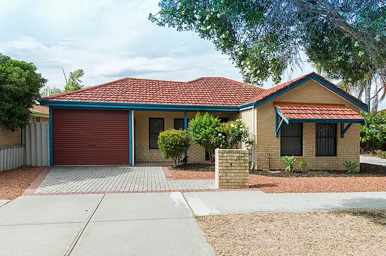 4/23-25 Queen Street, Bentley WA 6102