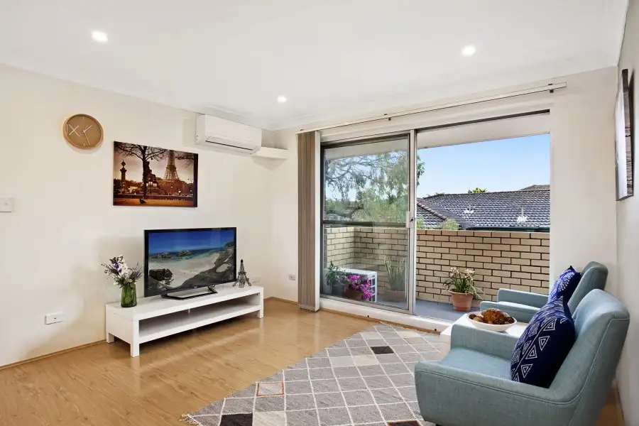 Main view of Homely unit listing, Unit 27/21-27a Meadow Crescent, Meadowbank NSW 2114