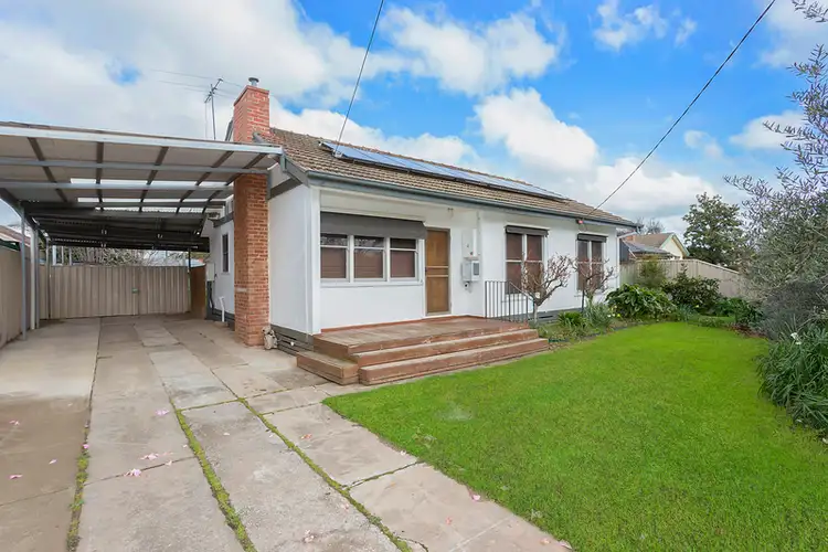 Main view of Homely house listing, 25 Elm Street, Wodonga VIC 3690