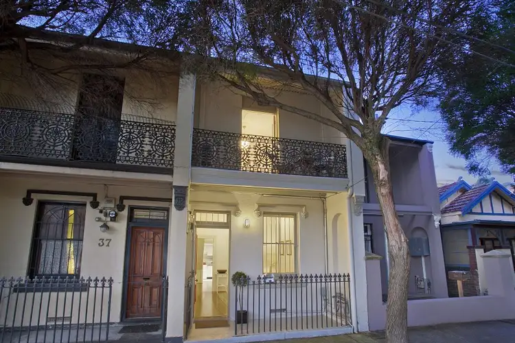 35 Augustus Street, Enmore NSW 2042
