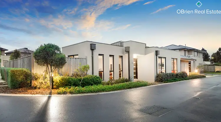 24/70 Sandhurst Boulevard, Sandhurst VIC 3977
