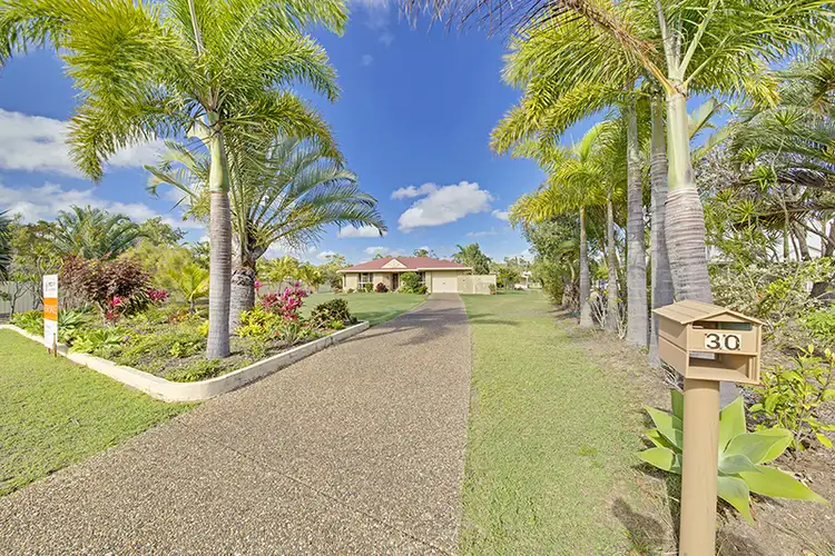 30 Von Nida Crescent, Barmaryee QLD 4703