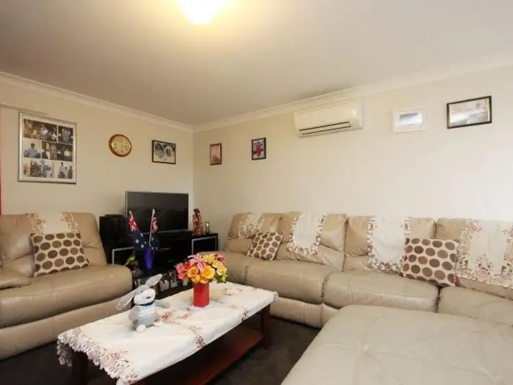 Second view of Homely house listing, 5 Cahill Place, Goulburn NSW 2580