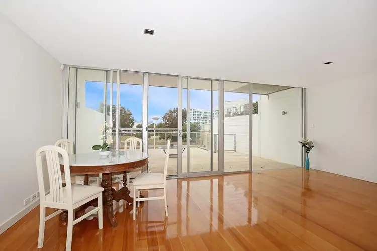 Fourth view of Homely unit listing, 2/4 Torcello Mews, Mandurah WA 6210