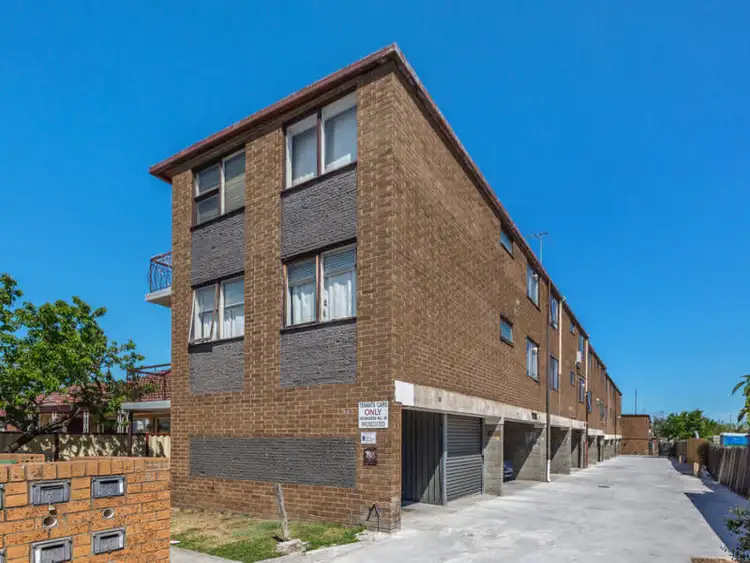 15/745 Barkly Street, West Footscray VIC 3012