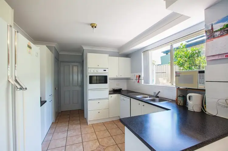 Fifth view of Homely unit listing, 4/8 Kingsley Avenue, Ulladulla NSW 2539