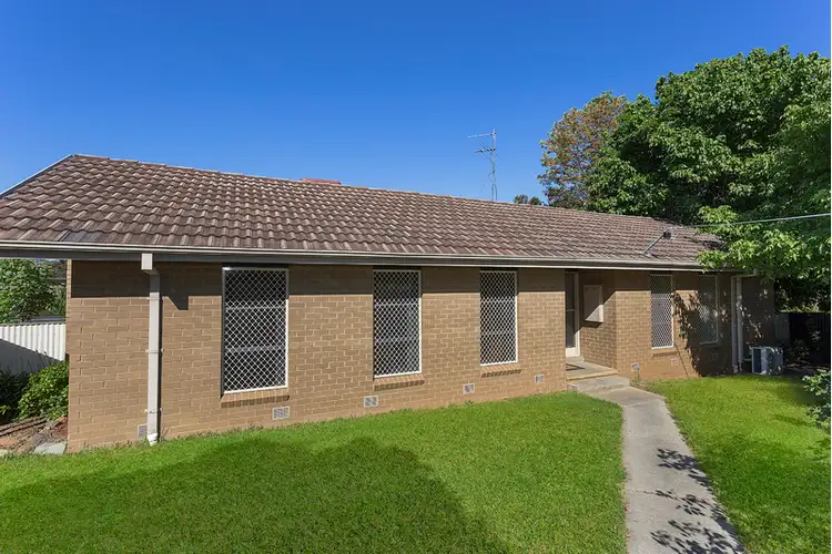 Second view of Homely house listing, 2 Skipton Court, Wodonga VIC 3690