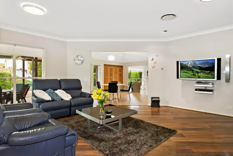 Second view of Homely house listing, 3 Kenilworth Place, Carindale QLD 4152