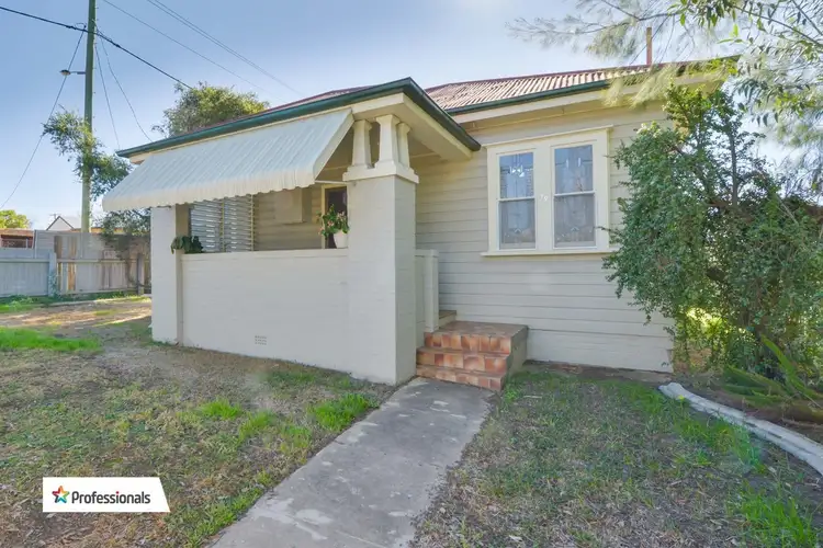 79 Mathews Street, Tamworth NSW 2340