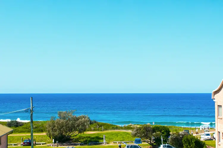 Fourth view of Homely house listing, 20 Farnell Street, Curl Curl NSW 2096