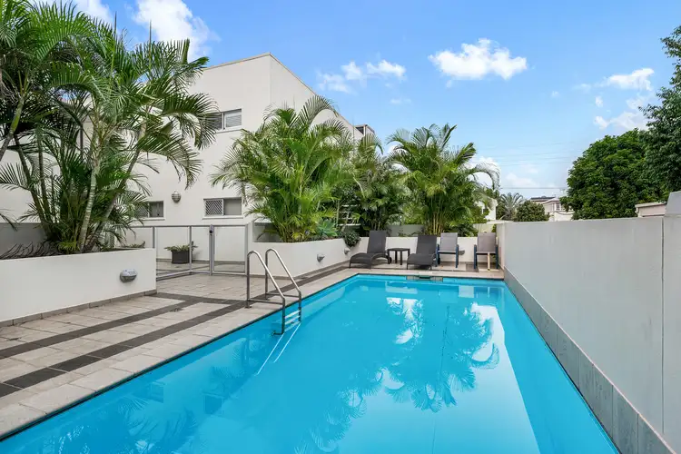 Main view of Homely apartment listing, 10/200 Riding Road, Balmoral QLD 4171