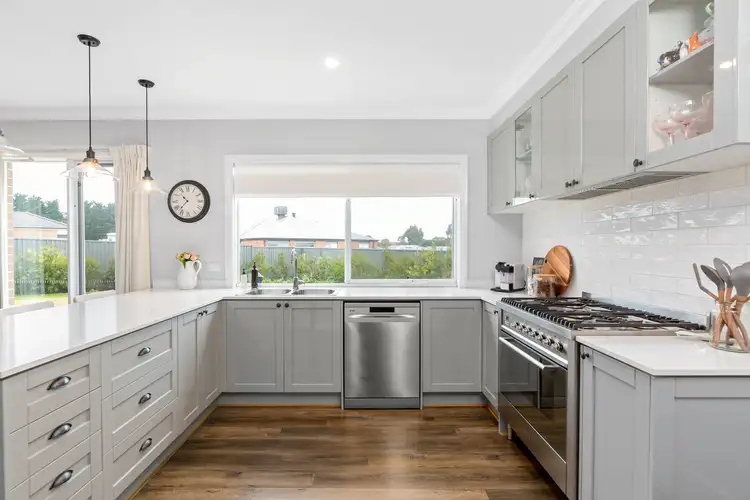 Third view of Homely house listing, 6 Bella Vista Place, Romsey VIC 3434